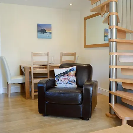 Ghillie * Cockermouth